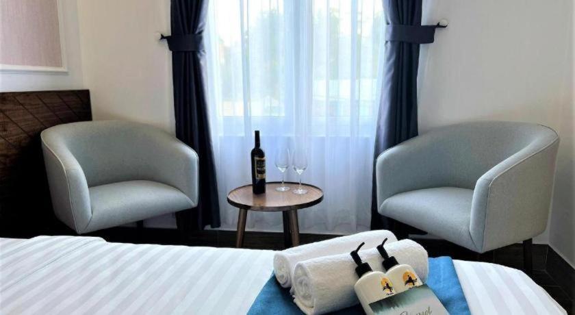 Hodota The Blessed Virgin Dalat Hotel Exterior foto